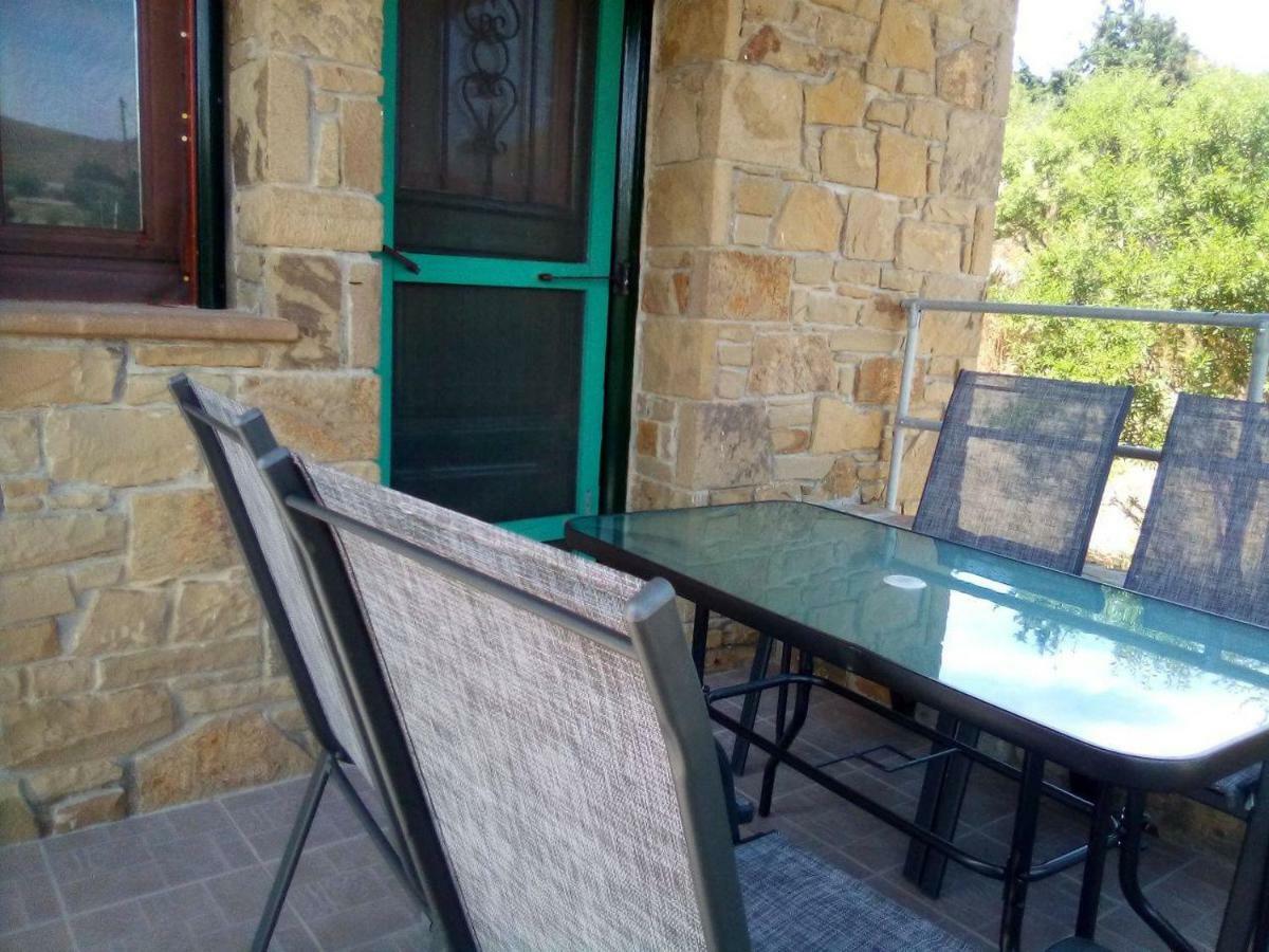 Stone House Of Panos Villa Kornos Exterior photo