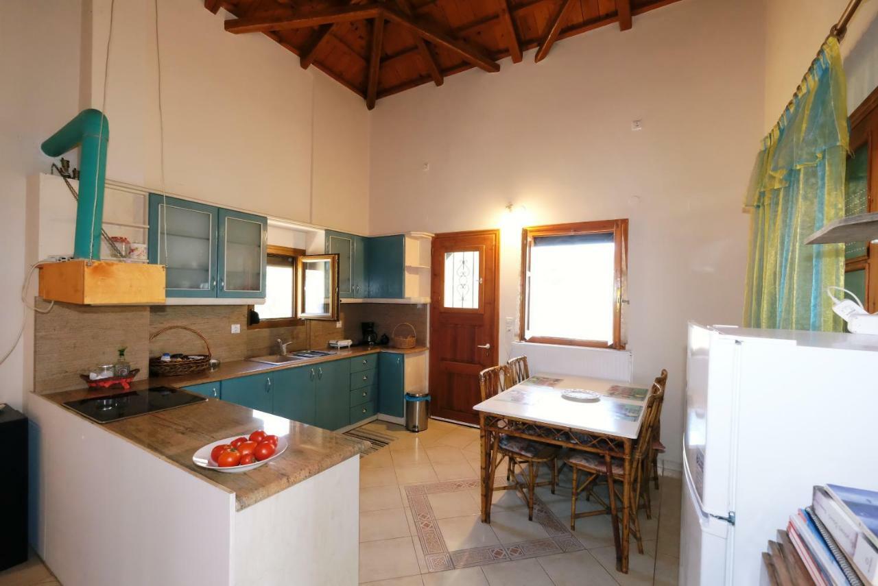 Stone House Of Panos Villa Kornos Exterior photo